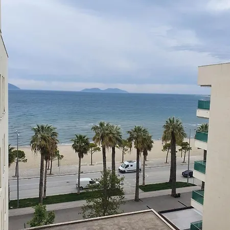 Me Qera Lungomare Mari * Vlorë