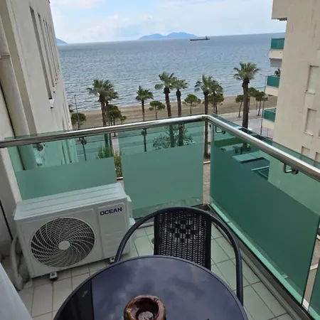 Me Qera Lungomare Mari