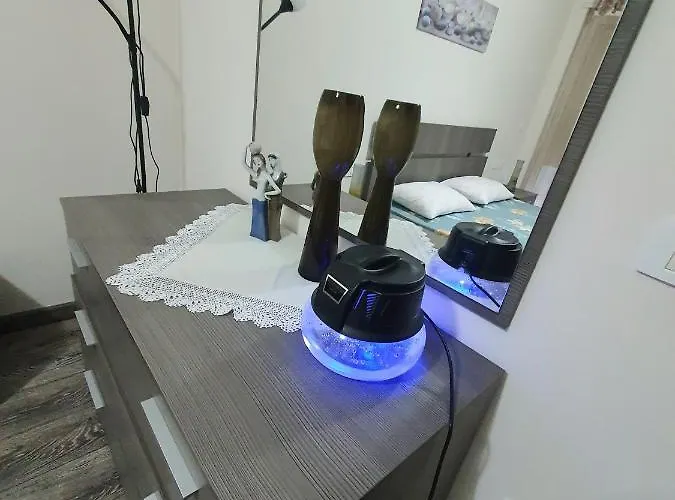 Me Qera Lungomare Mari *