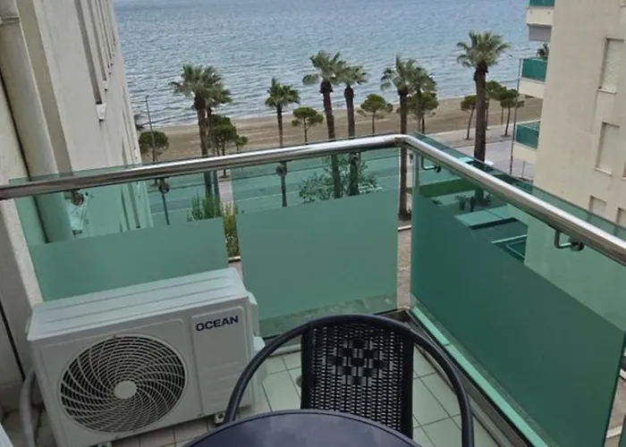 Me Qera Lungomare Mari